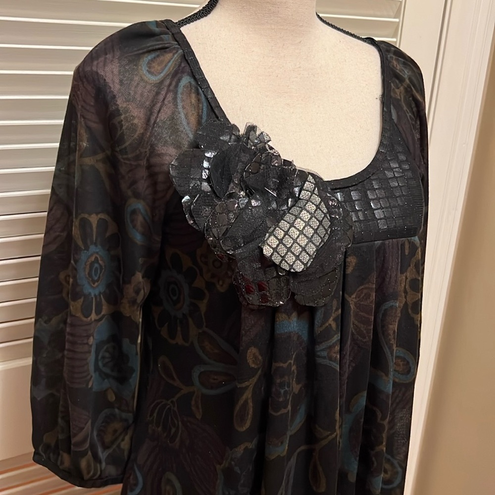 Nina Dress in Black Floral, Size Medium - Picture 8 of 17